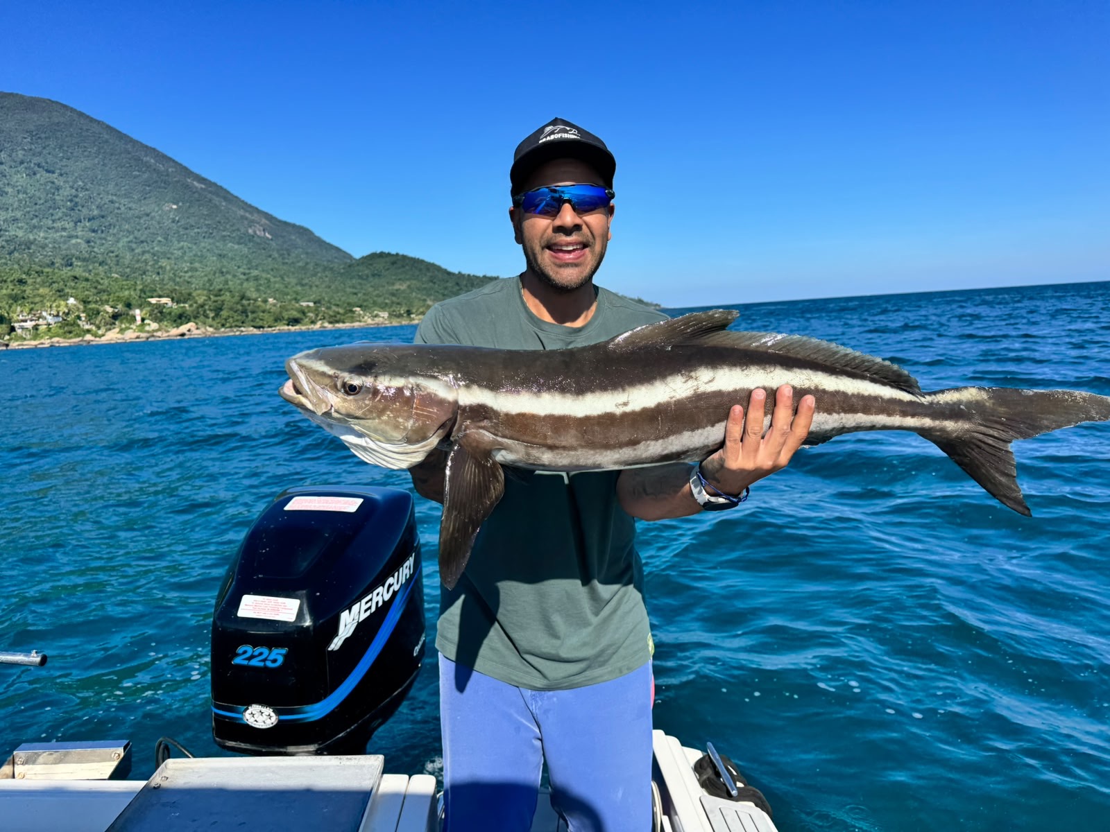 Brabo's Fishing Ilhabela — experiência real a bordo